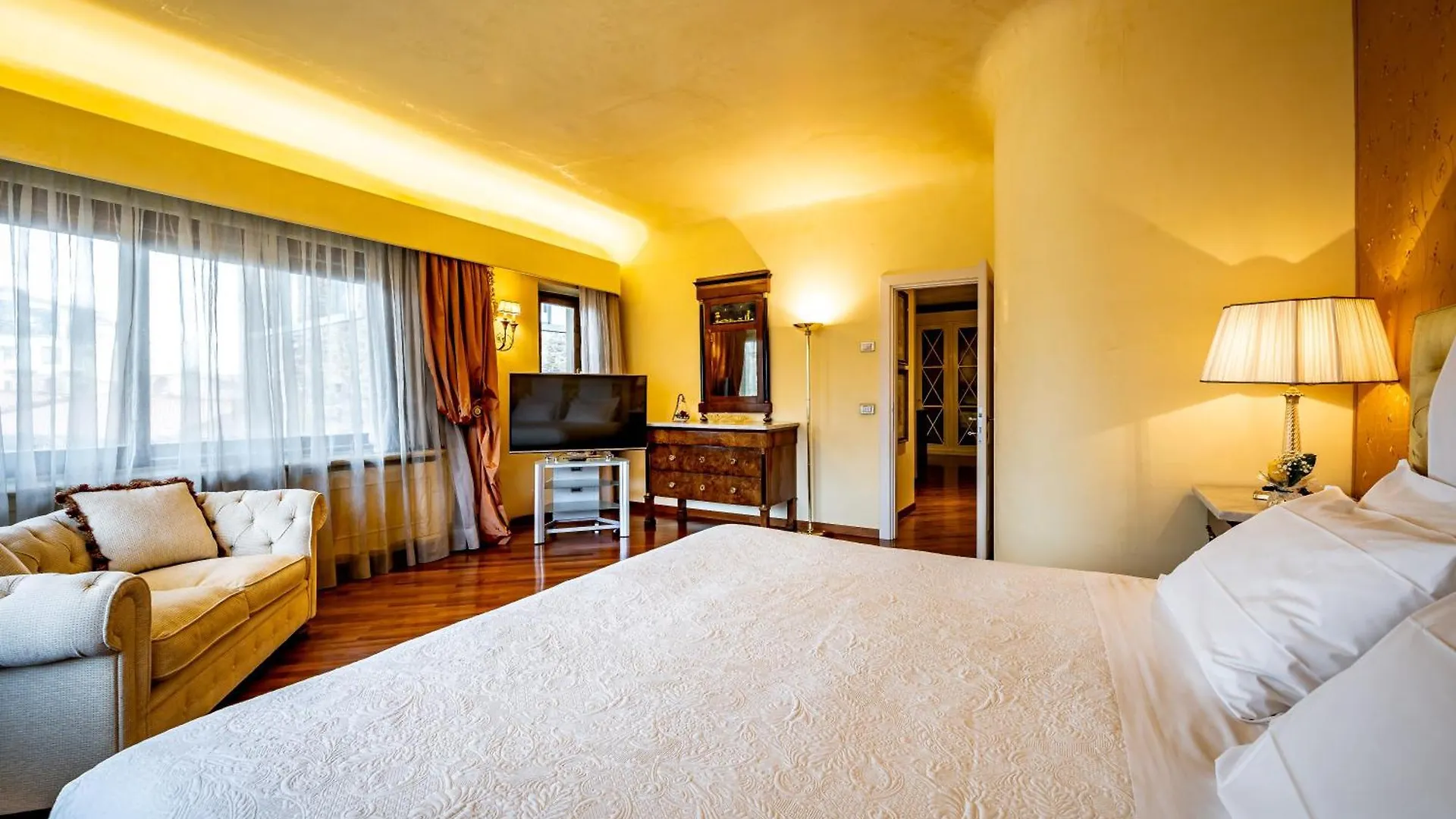 Yd Penthouse Breathtaking Views Over Ponte Vecchio Florence