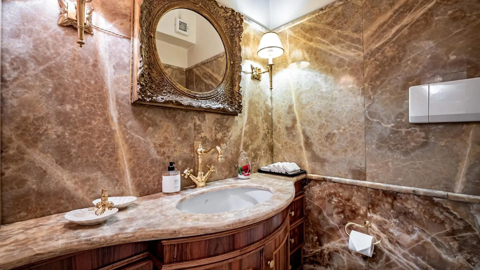 Yd Penthouse Breathtaking Views Over Ponte Vecchio Florence