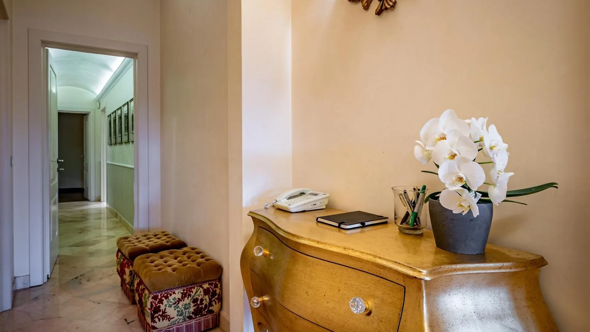 Apartment Yd Penthouse Breathtaking Views Over Ponte Vecchio Florence