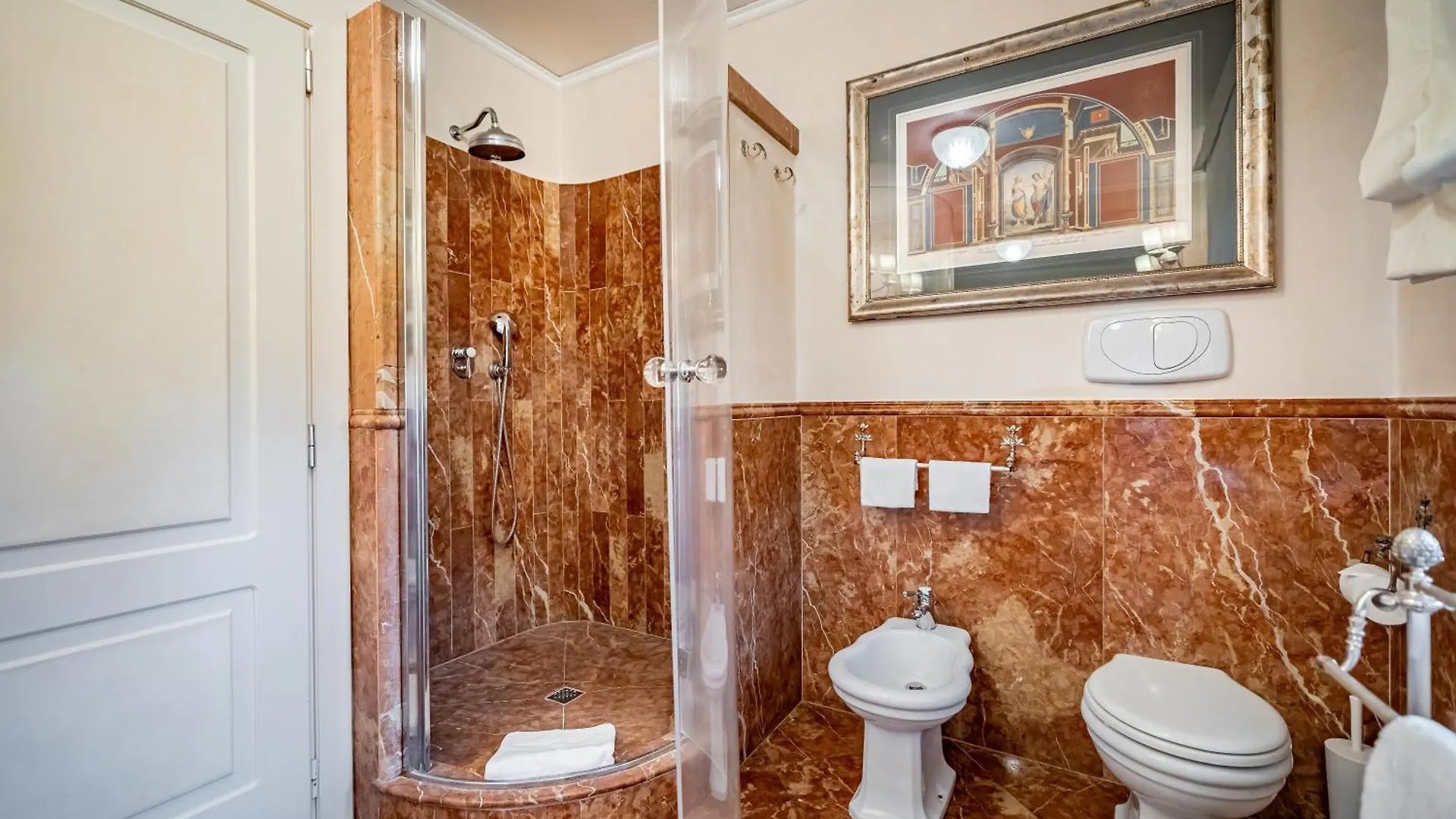 Apartment Yd Penthouse Breathtaking Views Over Ponte Vecchio Florence